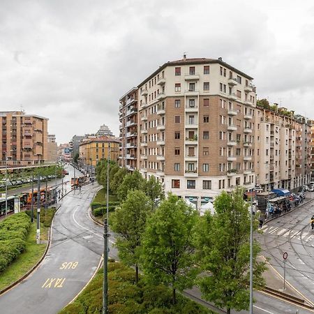 Piazza De Angeli M1 Comfortable Flat With Balcony Милан Экстерьер фото